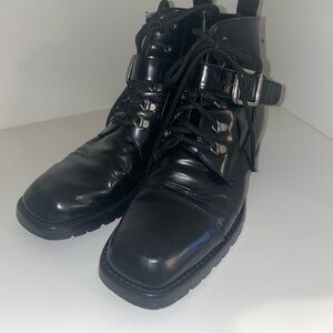 Donald J Pliner Women’s Lace Up Boots